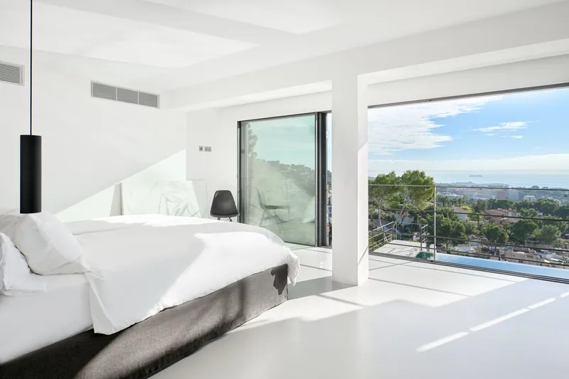 Impressive villa with fantastic sea views in Costa d'en Blanes - Marcel Remus Real Estate — photo 11