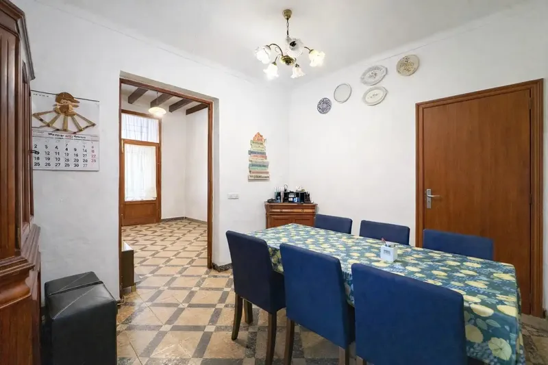Discover this charming semi-detached house for sale! — photo 2
