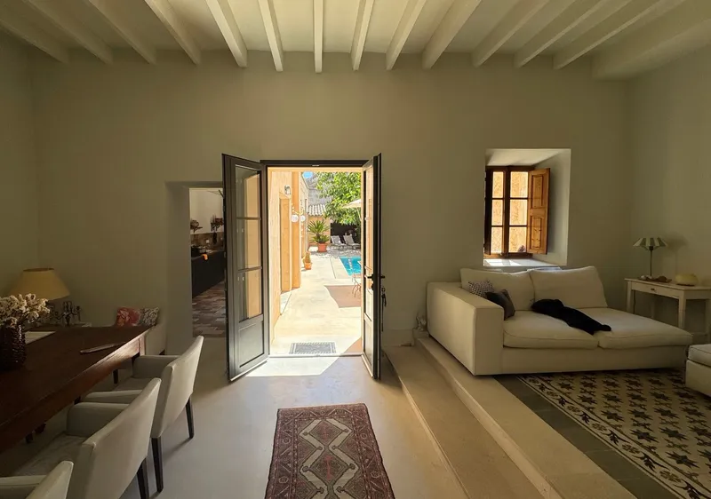 Renovated Townhouse with Garden and Swimming Pool in the Centre of Campos — photo 11
