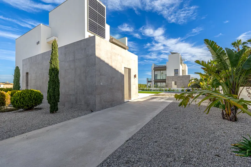 New build villa in Cala Murada with roof terrace and pool 1 — photo 4
