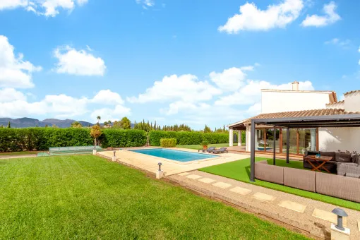 Binissalem, magnificent finca with views of the Tramuntana and stables in Binissalem — photo 3