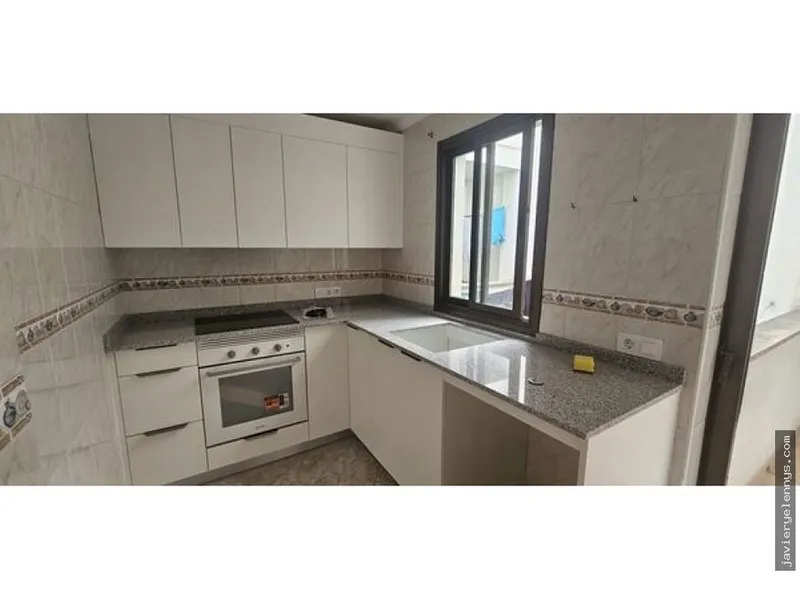 Flat for rent on Calle de Sant Rafel — photo 3