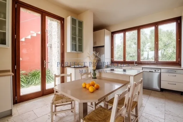 Luxurious country house in prime location in Costa de los Pinos, close to the beach and golf course — photo 12