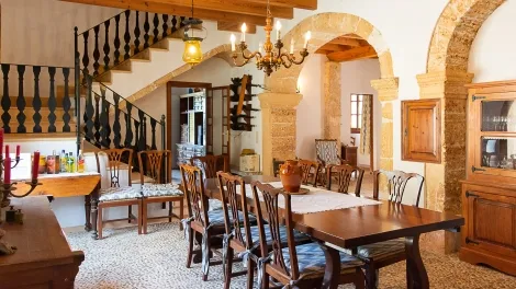 Unique Opportunity: Historic Estate with approx. 500 Hectares and Agrotourism License (applied for) — photo 1