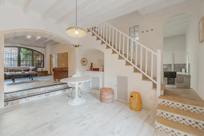 Traditional house with views — photo 7