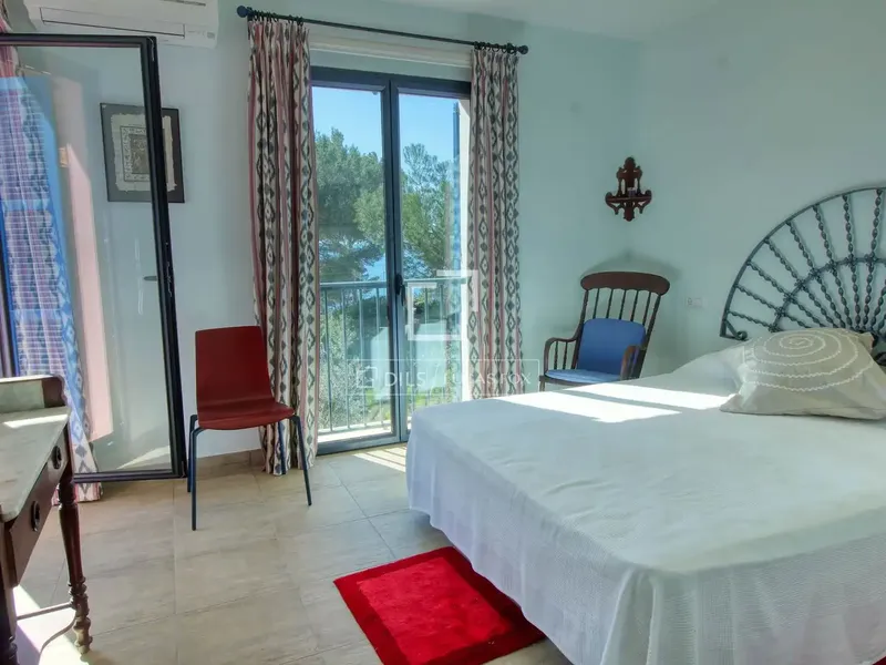 Detached villa with private pool and beautiful sea views in Sant Elm — photo 12