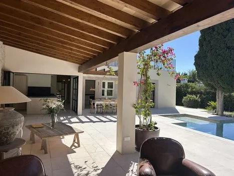 Villa — photo 6