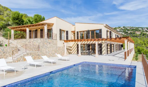 Totally private rustic finca, just minutes from the cosmopolitan Port of Andratx. — photo 7