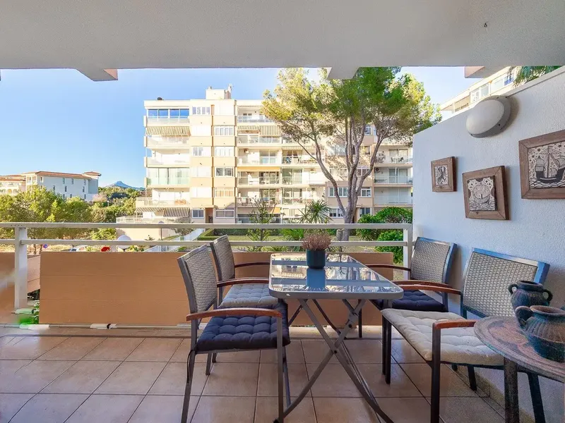 Exclusive apartment in one of the most sought-after and prestigious areas of southwest Mallorca, Port Adriano, an elite marina — photo 3
