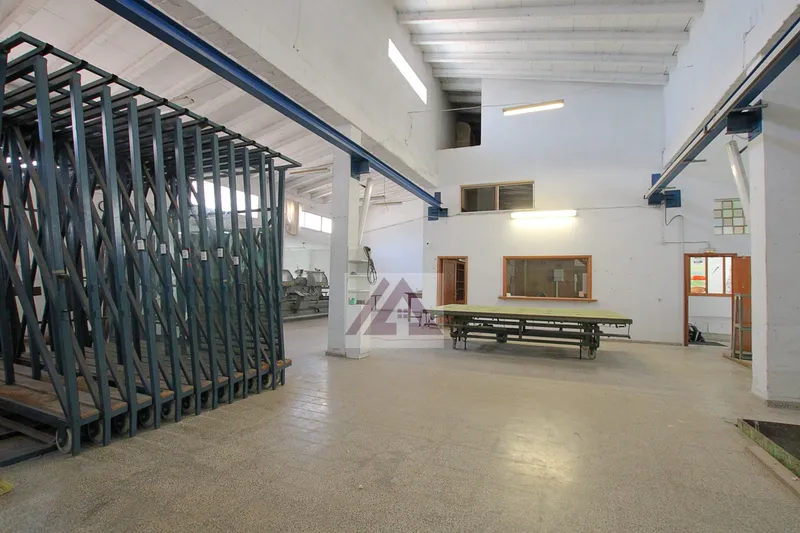 Industrial warehouse for sale in Manacor — photo 10