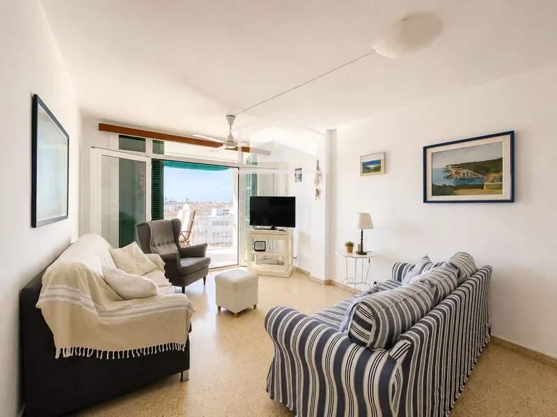 From September: 3-bedroom apartment next to the port — photo 6