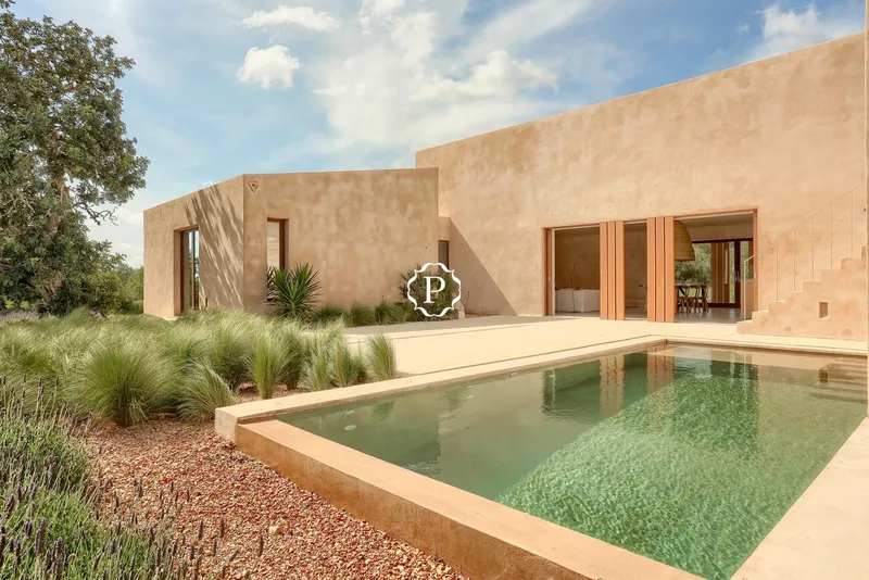Country home for sale in Felanitx, with pool on large rural plot — photo 1