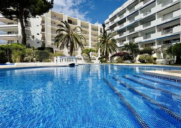 Flat / apartment in Santa Ponça, Calvià — photo 1