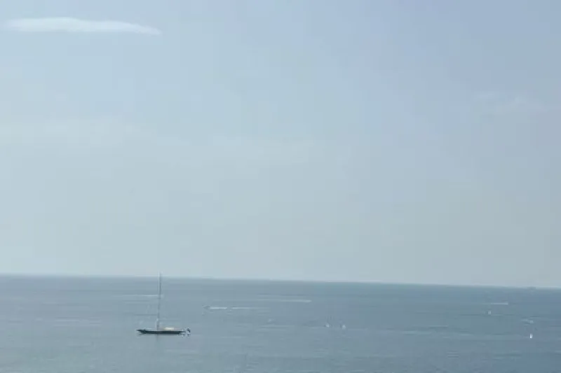 Studio with sea view — photo 1