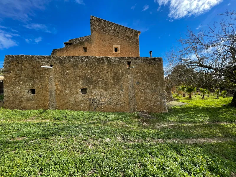 Historic rustic property with great potential and offers... — photo 11