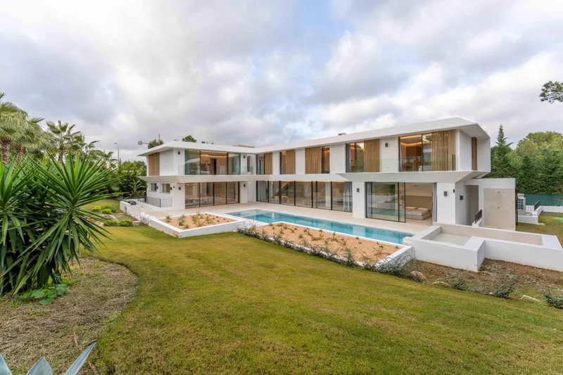 Newly built luxury villa in Santa Ponsa — photo 3