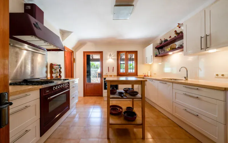 Family villa with large pool and home office potential near the coves of Cala Murada – PM07386 — photo 12