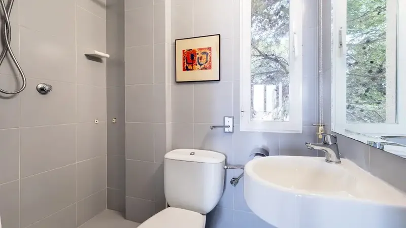 Excellent duplex penthouse distributed over 2 floors with 4 bedrooms and 3 bathrooms — photo 10