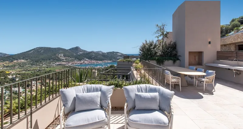 Stylish new-build villa in Port Andratx with harbor views — photo 12