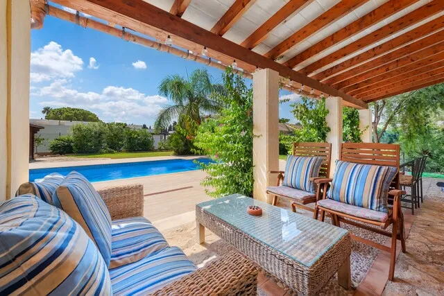 Renovated villa with heated pool for sale near Pollensa, North Mallorca — photo 3