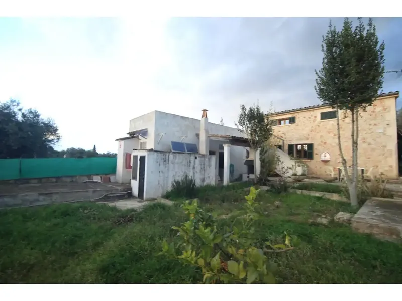 Country house with land — photo 11