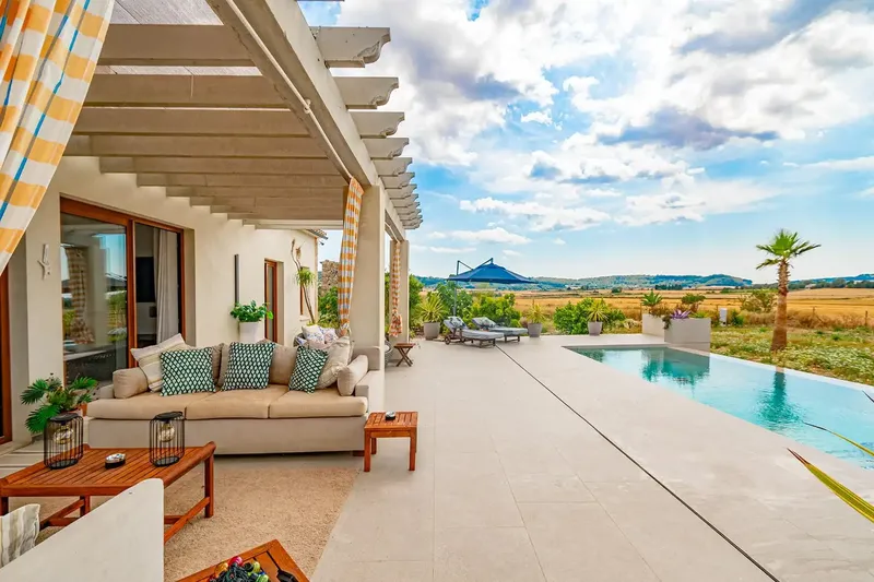 This newly built, high-specification finca in Sant Joan offers an exquisite fusion of contemporary comfort and authentic charm — photo 12