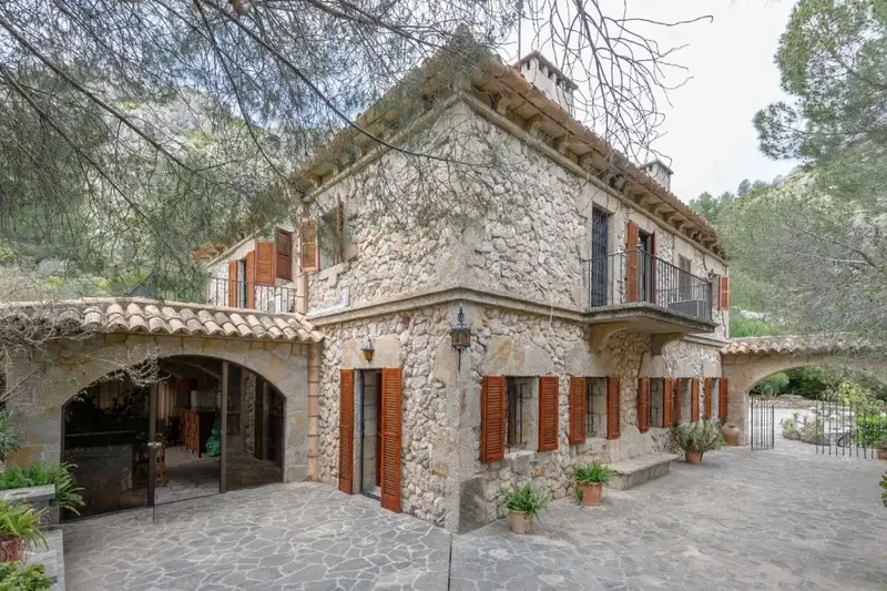 Rustic finca for sale between Pollensa and Puerto de Pollença, Mallorca — photo 4