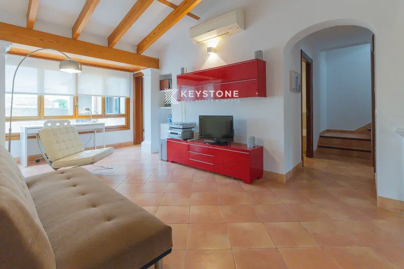 Detached house — photo 5