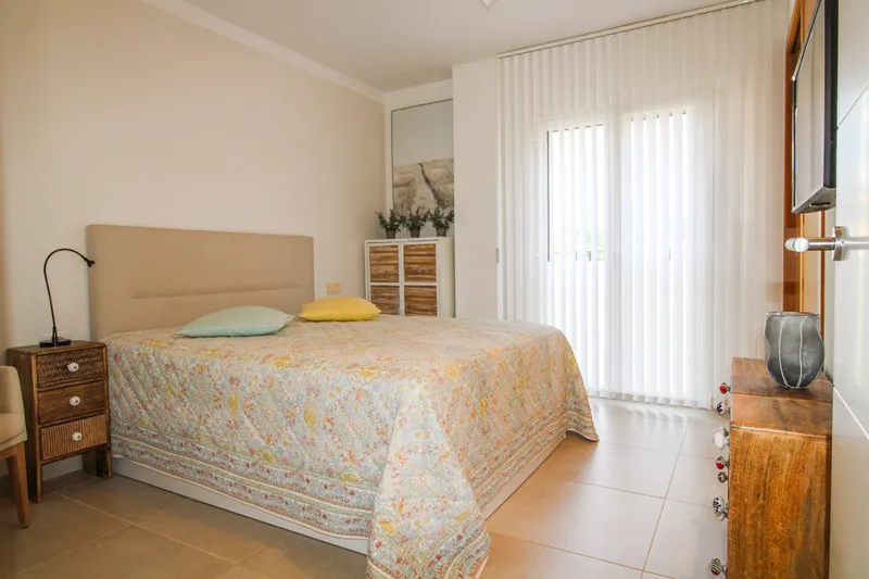 Ref.2470A – Exclusive penthouse in a well-maintained complex with pool and garden — photo 11