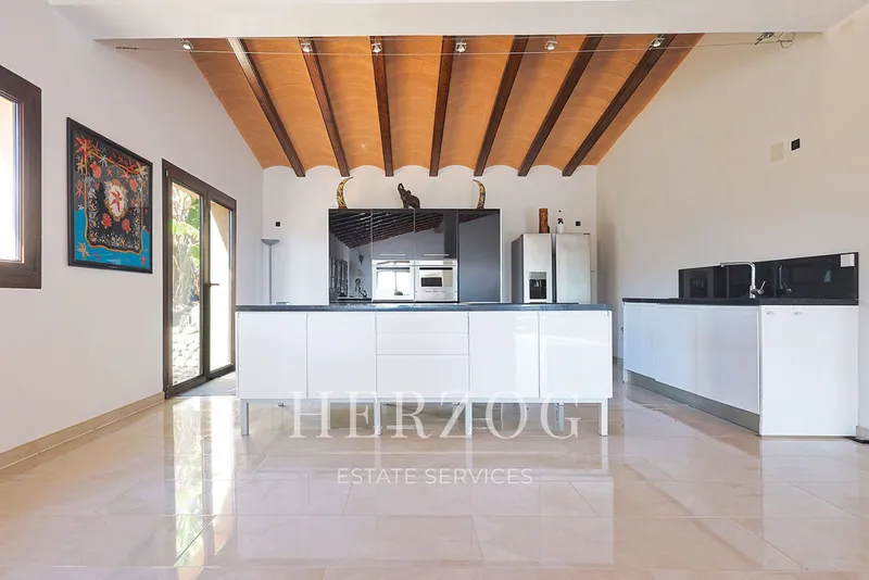 Exclusive property with 13 hectares of land in an exposed location in Montuïri — photo 12