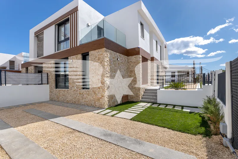 Cala Ratjada l High quality furnished semi-detached house — photo 1