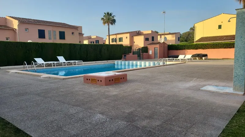 Descubre esta preciosa propiedad pareada ubicada en la codiciada zona de Sa Torre, Llucmajor. Este hogar cuenta con una superficie construid — photo 7