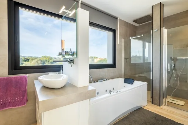 Stylish modern villa for sale in the picturesque area of Calas de Mallorca — photo 10