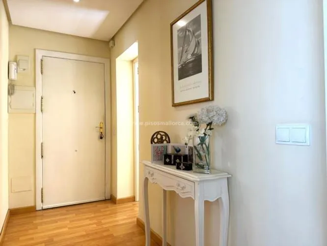 Apartment in Palma de Mallorca, S'Escorxador Area — photo 8