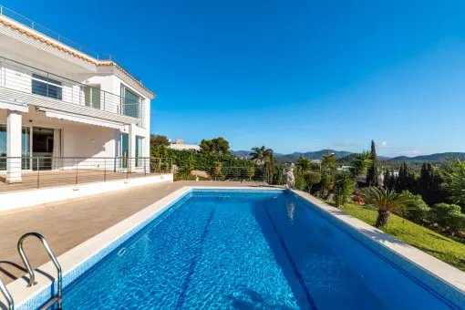 Santa Ponsa, stunning sea view villa with dreamlike sun terraces — photo 6