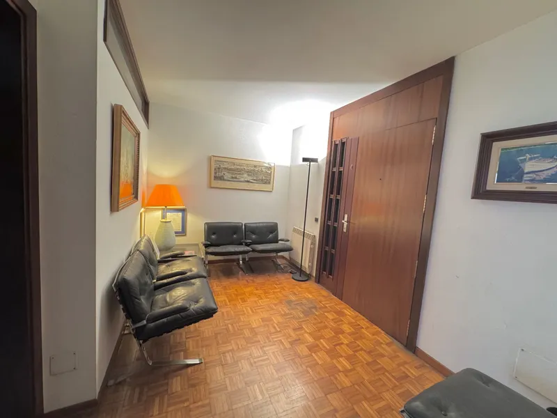 Commercial premises in Palma — photo 3