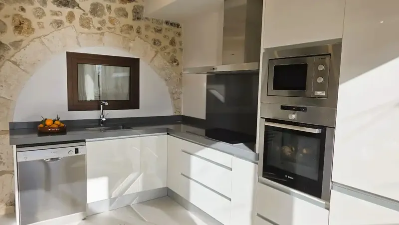 Located in the picturesque and quiet village of Caimari, just 4 km from Inca and at the foot of the Serra de Tramuntana, this property is a — photo 8