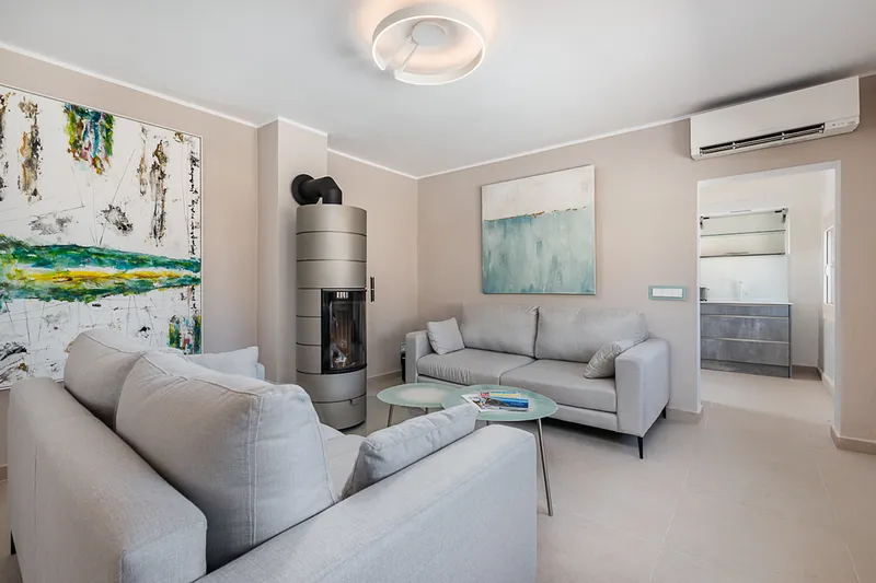 Dreamlike villa near the beach with fantastic views and sea views — photo 7