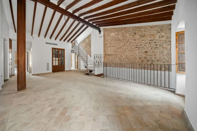Beautiful renovated house in Biniamar with interior tourist license, allowing short-term and per-room rental, with 302 — photo 10