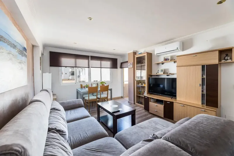 Bright exterior 3-bedroom apartment in La Soledat Nord – Palma — photo 12