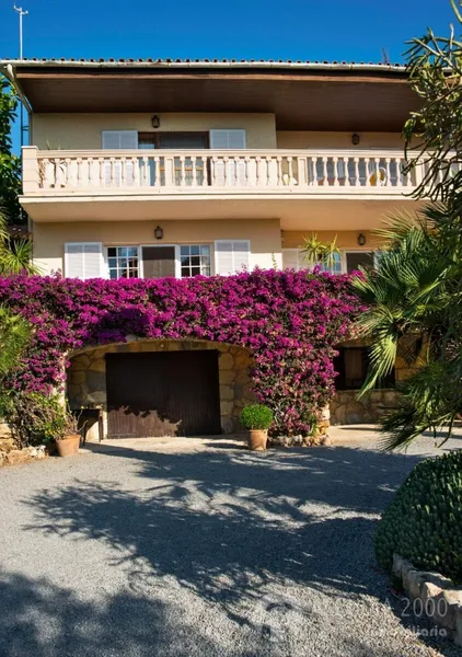 Chalet — photo 2