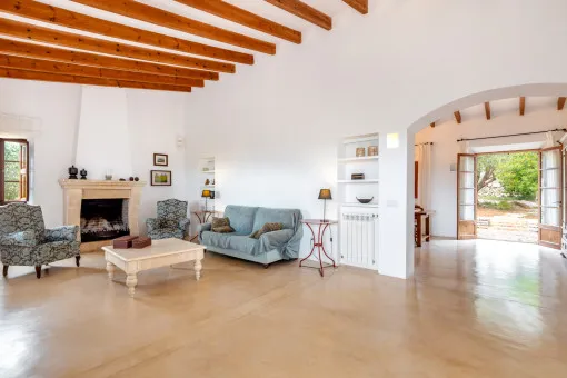 San Lorenzo, stylishly-furnished traditional finca between Arta and Sant Llorenc with panoramic views, ample privacy and modern comfort for rent from November to May — photo 8