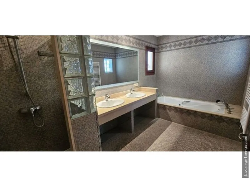 Rental of semi-detached house on Calle del Sol — photo 11