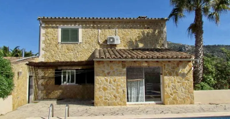 Natural stone finca with 4 bedrooms and pool near Llucmajor — photo 5