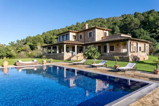 Inca, spacious luxury finca with mountain panoramic views in a prime location on Puig de Santa Magdalena — photo 1
