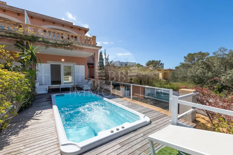 Large semi-detached house with spa - Jacuzzi with rooftop terrace & sea views — photo 1