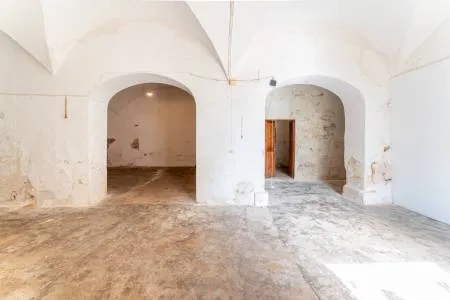 Rustic property - Campos, built surface 1300m2, plot surface 32702m2, 4 bedrooms, 2 bathrooms. — photo 11