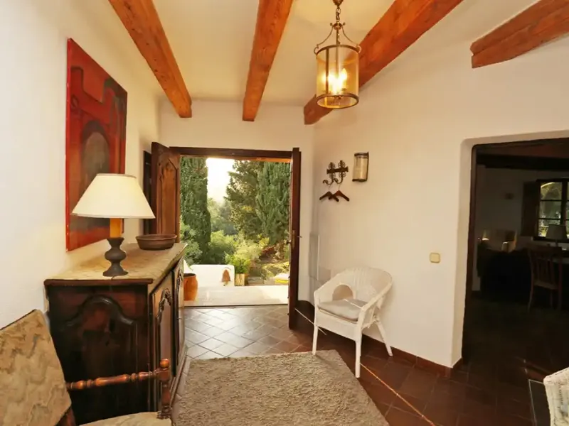 Country house in traditional Mallorcan style in Es Capdella, Mallorca. Finca is located on a plot of 15,00 m² on the hill with views — photo 12