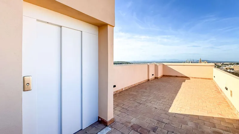 135m² apartment with 4 rooms, roof terrace & balcony for sale — photo 10