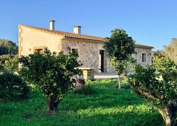 Estate in Camino Son Pau, 115, Porreres — photo 1